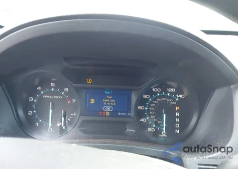 2013 Ford Explorer z USA, uszkodzony, nr VIN 1FM5K8B85DGC76877